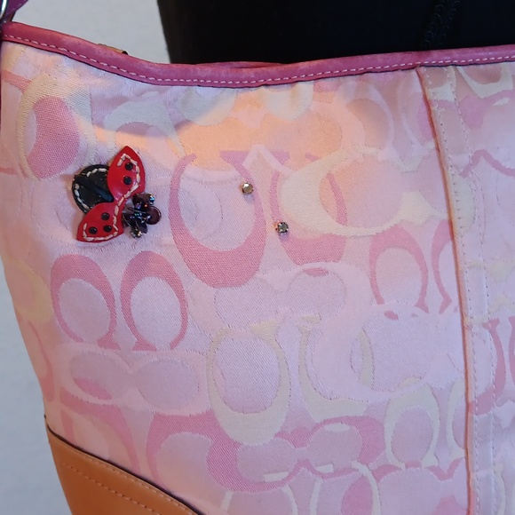 *Upcycled Coach Pink Y2k 1851 Ladybug Hobo Shoulder Bag 🐞💕 With Handtag - Picture 4 of 17